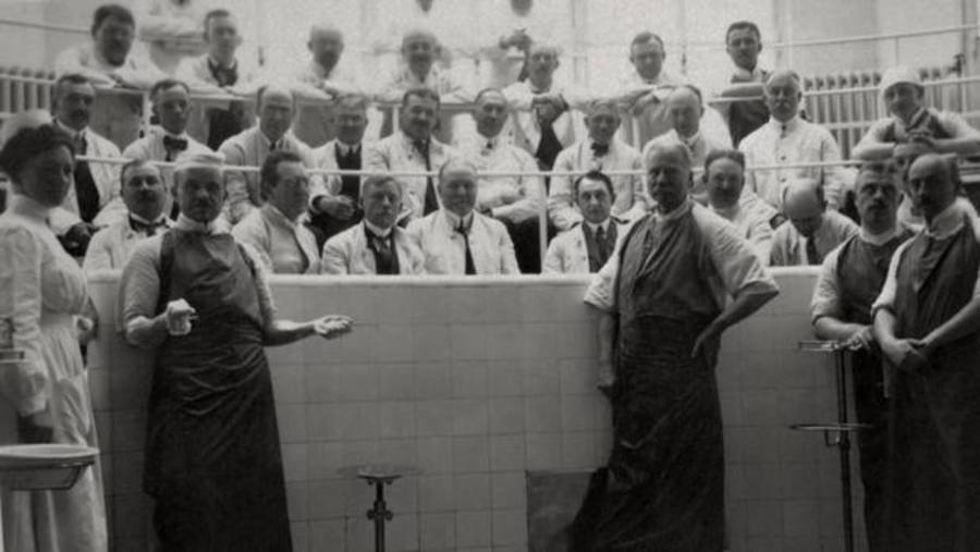 Still image from video Ken Burns: The Mayo Clinic: Faith, Hope and Science